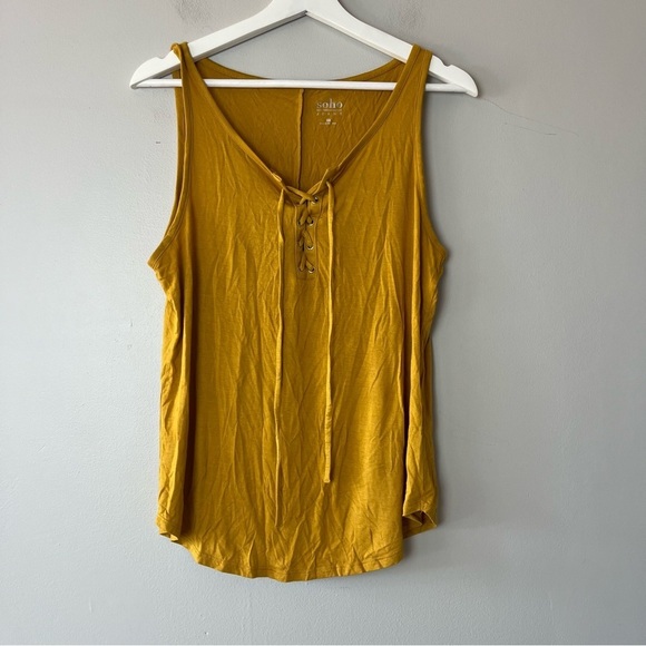New York & Company Soho Jeans Mustard Tie Front Tank Top Medium - Picture 1 of 6